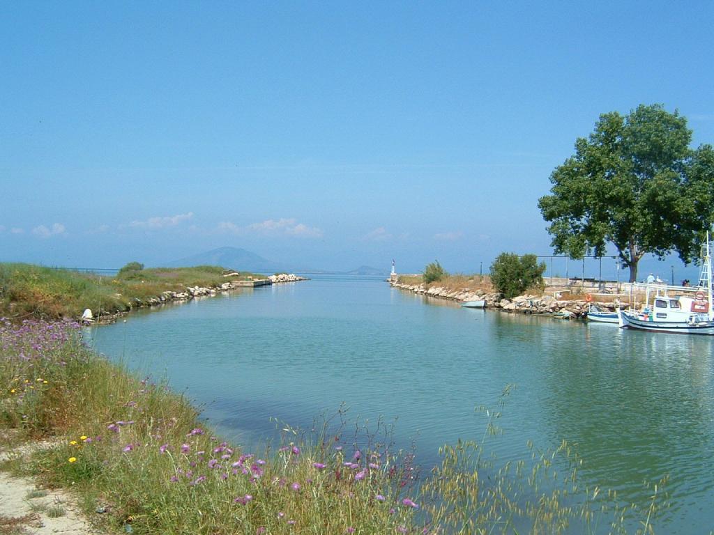 Irini Apartments And Studios Kavos Exterior photo